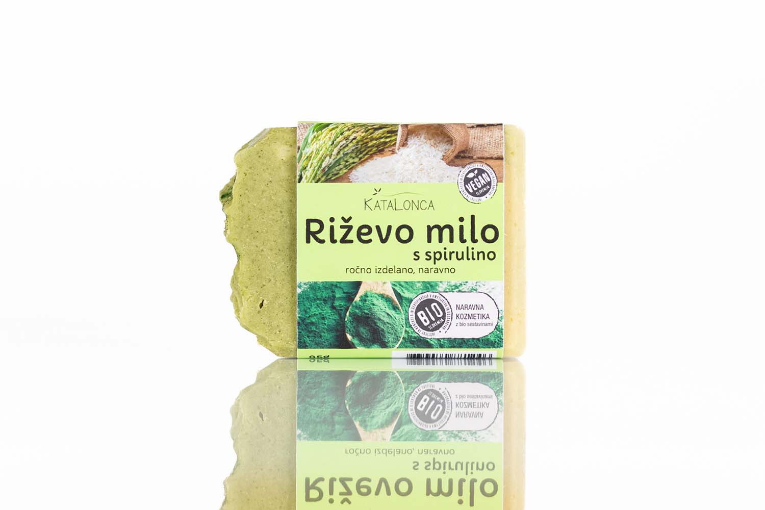 Rice soap with spirulina